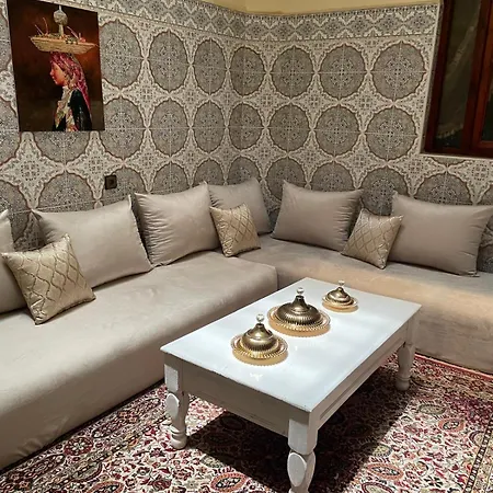Appartement Near Airport - Pool- Terrace- Airco-Parking-Wifi à Marrakesh Extérieur photo